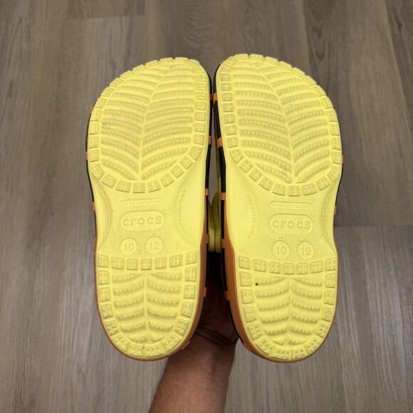 Crocs Shoes Mens Size 10 Yellow SpongeBob SquarePants Clogs Slip On Sandals main image 7